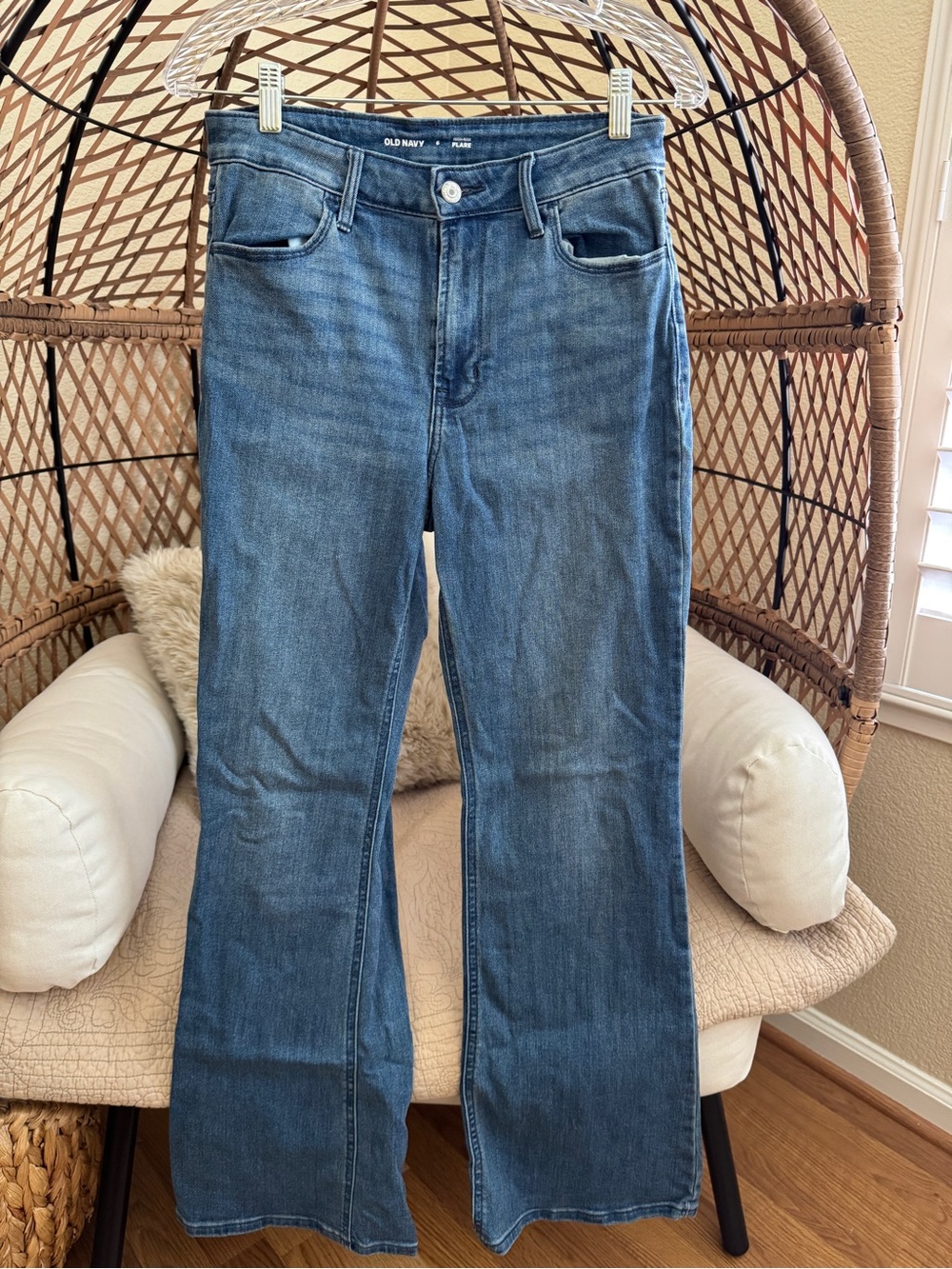 Old Navy High Rise Flare Jeans 6